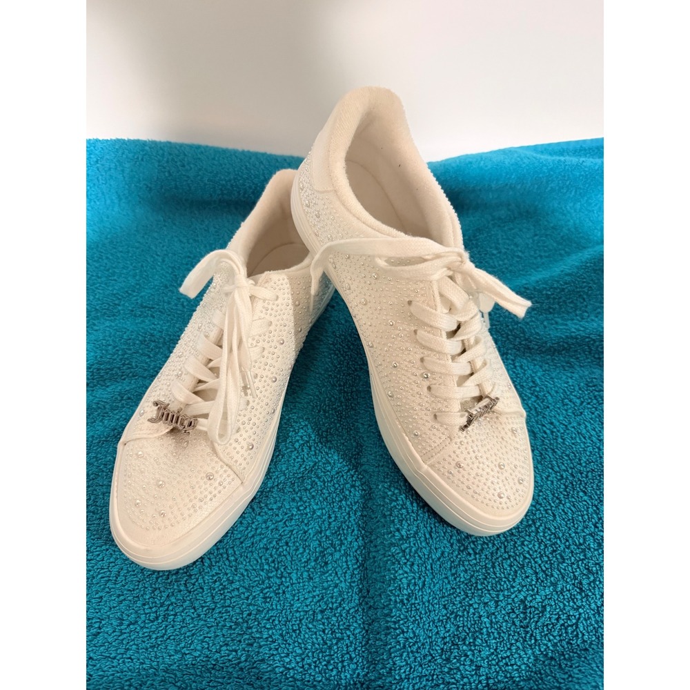 Juicy Couture Alanis B White Rhinestone Pearl Sneakers Womens 9.5 Low Top Shoes